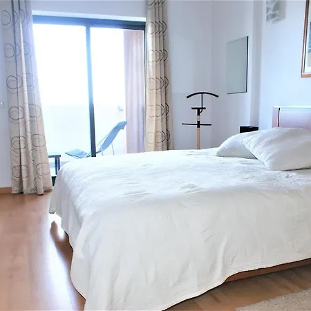 Apartment Rocha Tower 12c