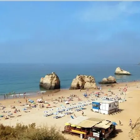 Rocha Tower 12c Apartment