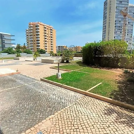 Rocha Tower 12c *