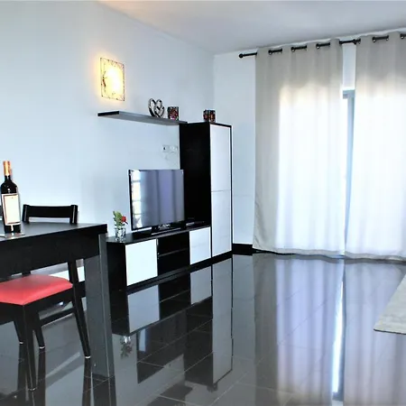 דירה Rocha Tower 12c *